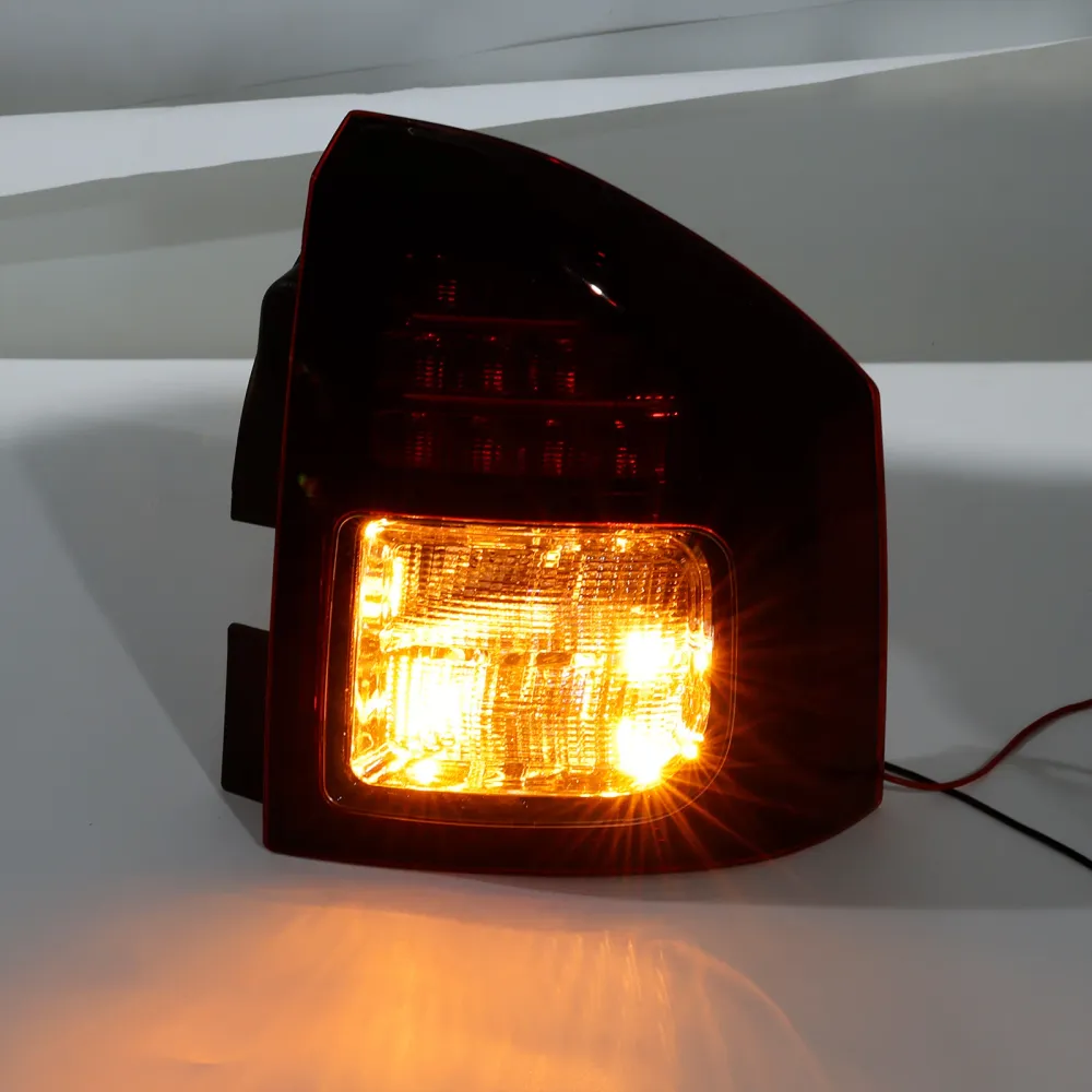 Höger Bakljus Bakljus Bakljusenhet för Jeep Compass 2014-2017
