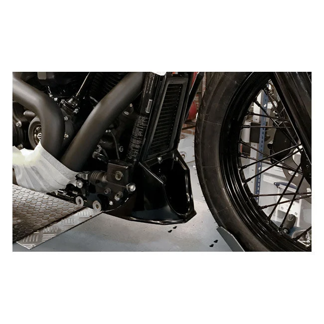 Killer Custom Bobbstr Chin Spoiler Softail 18-21