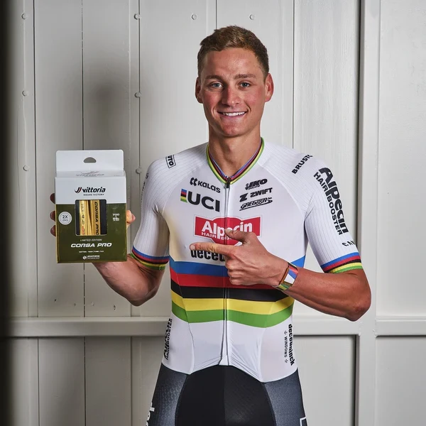 Par VITTORIA CORSA PRO 700c Tubeless Ready-däck - Limited Edition Gold