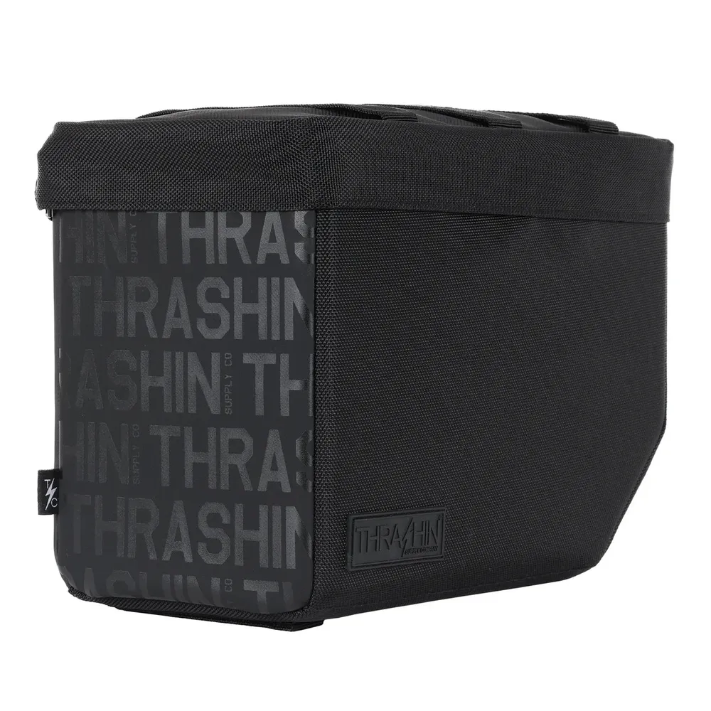 Thrashin Supply Essential Base 10L Throw-Over Sadelväskor MC