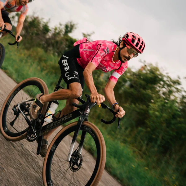 VITTORIA TERRENO PRO T50 Mixed Gravel Race 700x35c Tubeless Ready Soft Brown däck