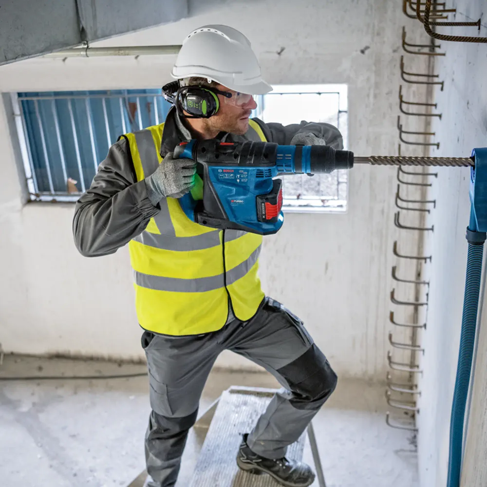 Bosch GBH 18V-40 C PRO 18V 8Ah Borrhammare