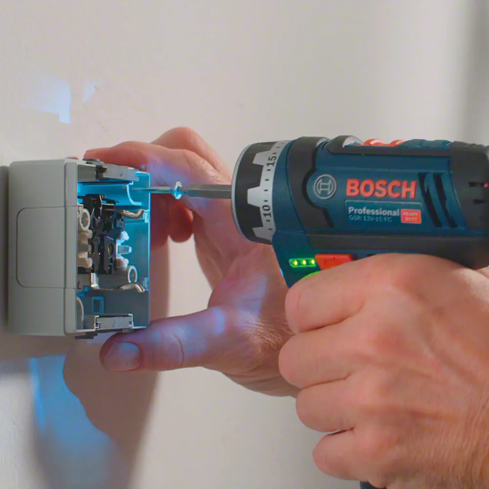 Bosch GSR 12V-15 FC 12V 2Ah Batteridriven borrskruvdragare