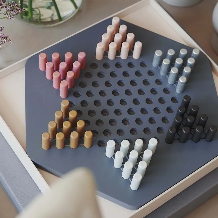 Classic Chinese Checkers