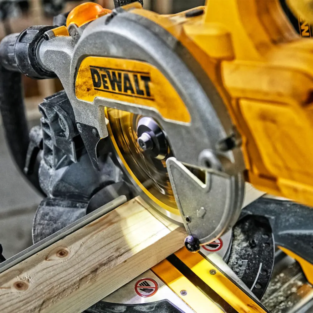 Dewalt DCS777T2-QW 54V 6Ah geringssåg
