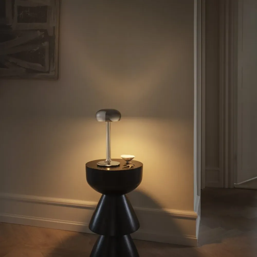 Eva Solo Bärbar bordslampa EMENDO 29 cm, LED, krom