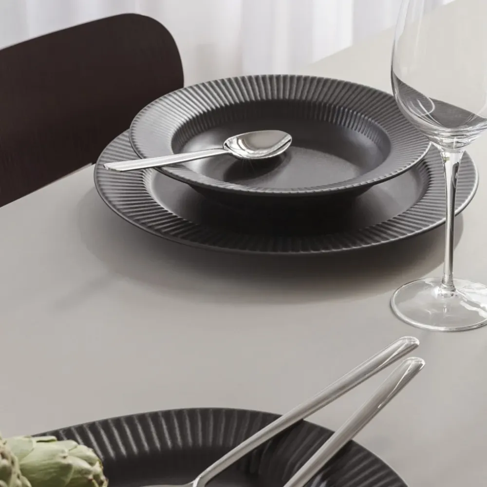 Eva Solo Djup tallrik LEGIO NOVA 22 cm, svart, stengods