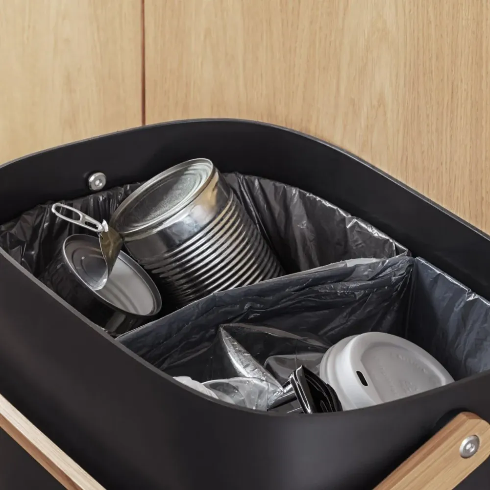 Eva Solo Soptunna REFLECT 16 l, svart, plast