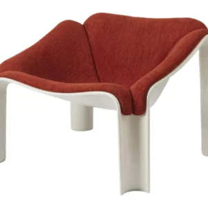 F300 Lounge Chair