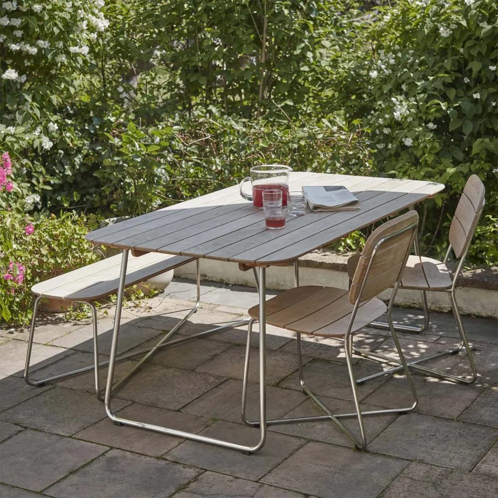 Lilium Table 160