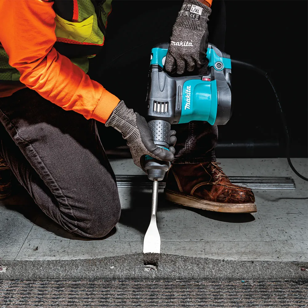 Makita HK1820 550W mejsel