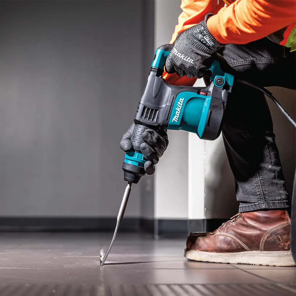 Makita HK1820 550W mejsel