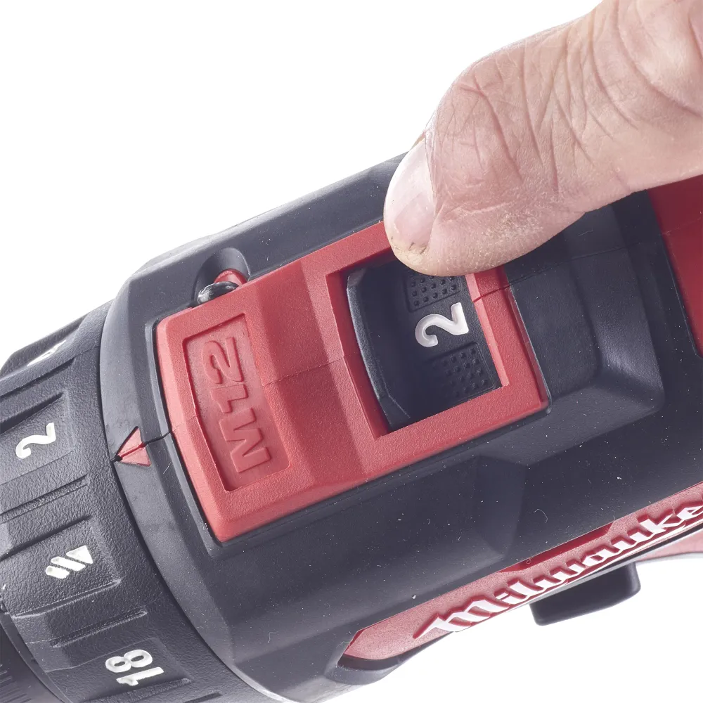 Milwaukee M12 BDD-153C 12V 1.5Ah Borrskruvdragare
