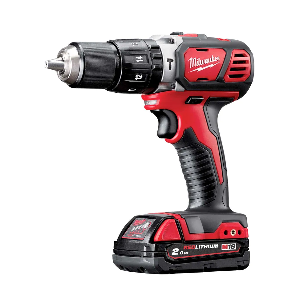 Milwaukee M18 BPD-202C 18V 2Ah slagborrmaskin