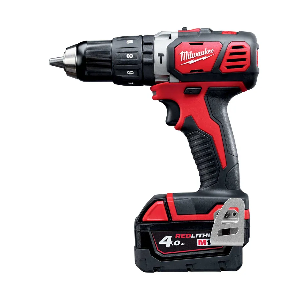Milwaukee M18 BPD-403C 18V 4Ah slagborrmaskin
