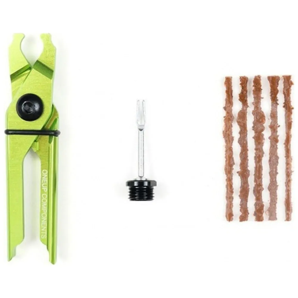 Oneup EDC Plug & Pliers kit