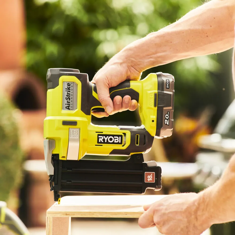 Ryobi R18GN18-0 18V Spikpistol