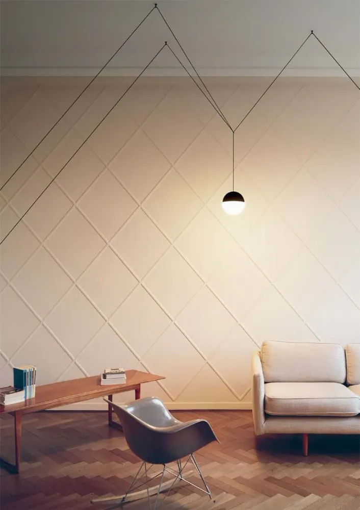 String Light Round