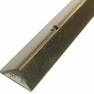 TREKANTSLIST 20X20X28 2500MM PLAST IHÅLIG