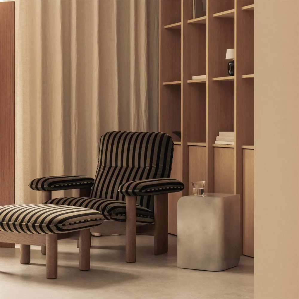 Volume Side Table