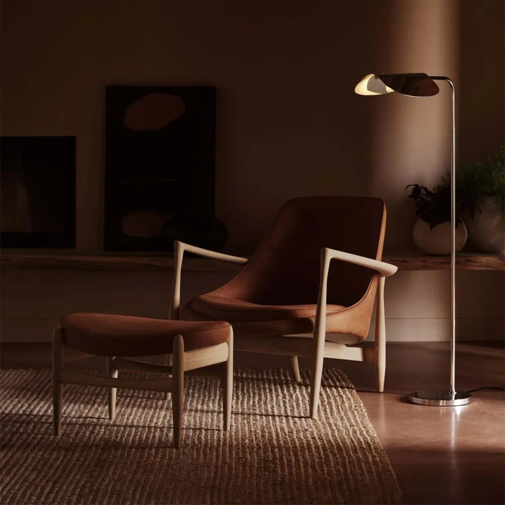 Wing Floor Lamp